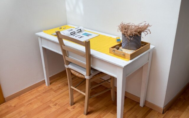 Bed  Book Giusino