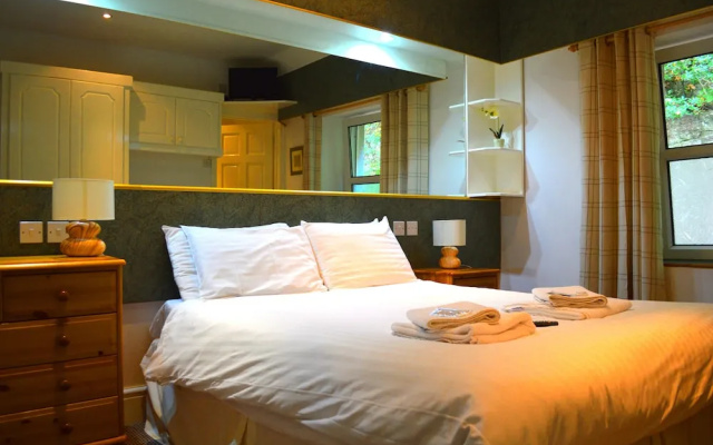 The Carlton Hotel Mumbles