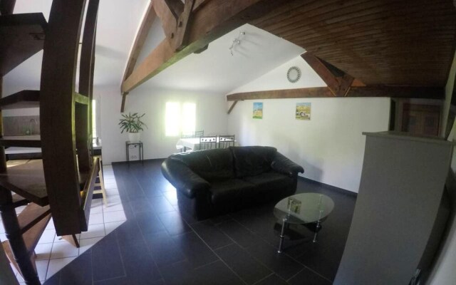 House With 2 Bedrooms in Octon , With Shared Pool