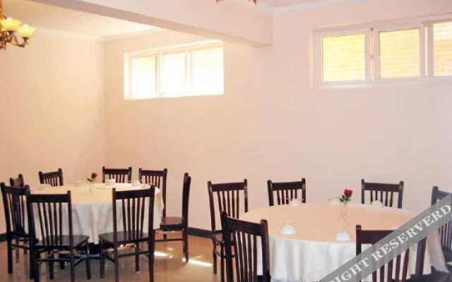 Yun Tai Shan Holiday Hotel