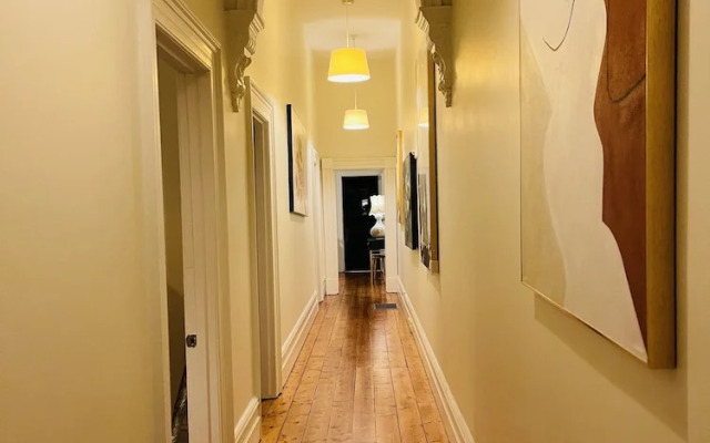 3 GrandKing executive Art living house