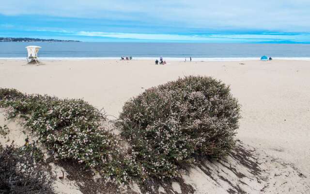 Hampton Inn Monterey