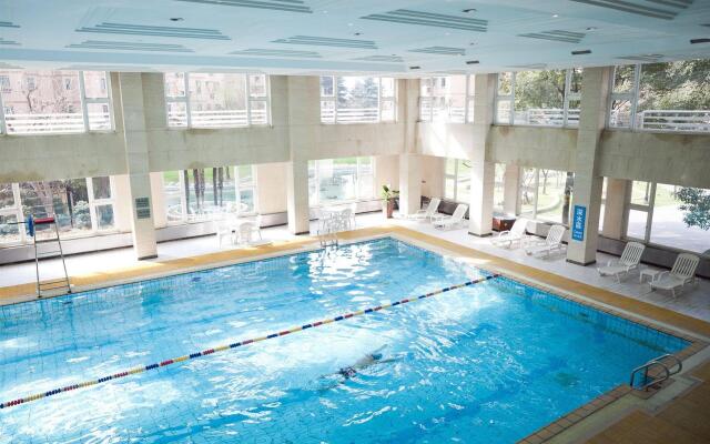 Aquaspace Serviced Apartment
