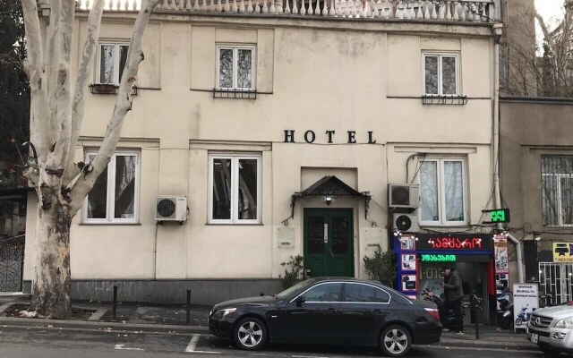 hotelImage