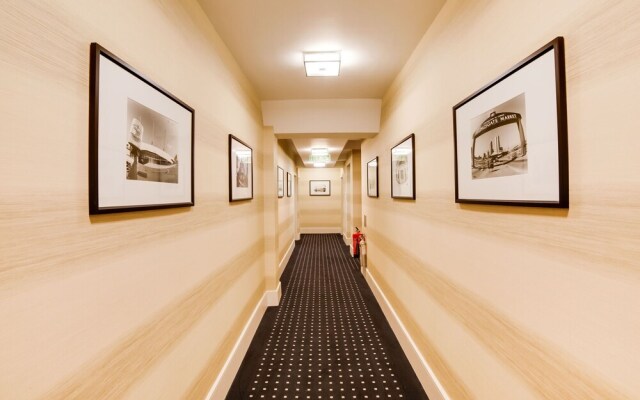 Modern Apartment in London with Sauna