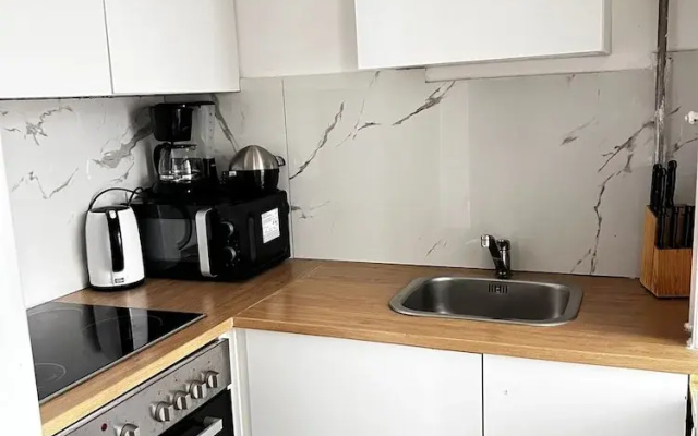 Lovely 2BR Apartment Near U6 Schöpfwerk