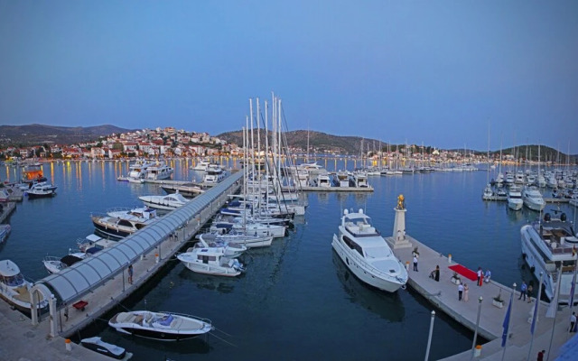Marina