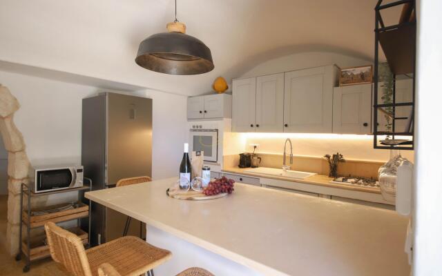 TD Trulli Locobello Stylish Cozy Trulli w Pool