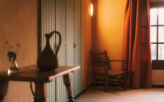 Off Grid Girona - New Opening (Adults Only)