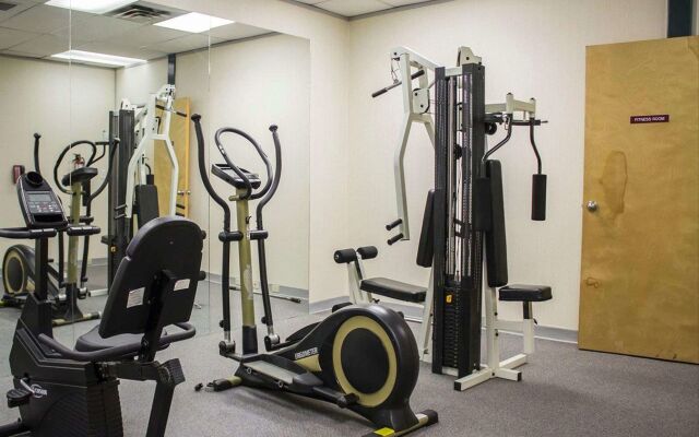 Ramada by Wyndham Nisku Edmonton Airport