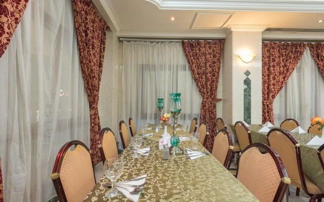 Al Mukhtara Golden