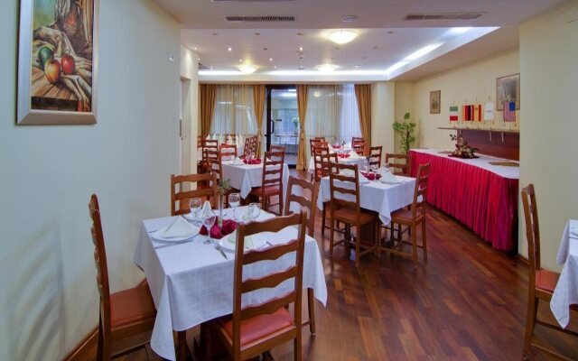 Atrium Hotel Bucharest City Center