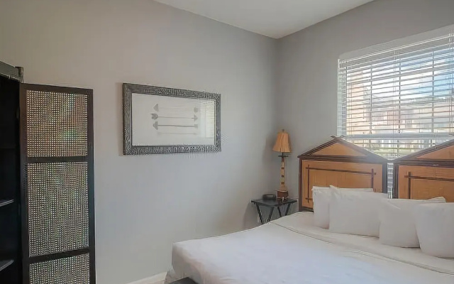 Legacy 2102 - 3 Br Condo