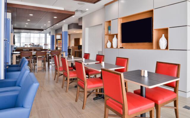 Holiday Inn Express Early by IHG
