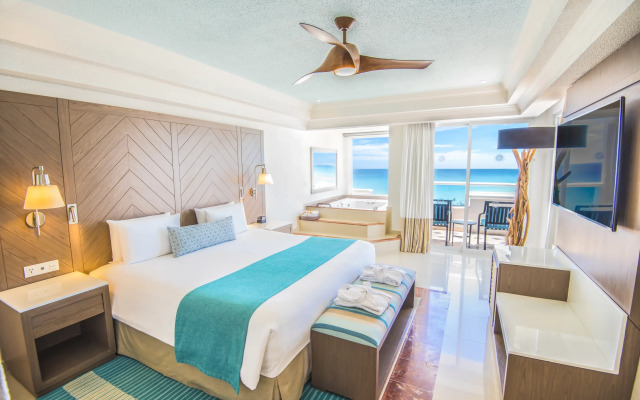 Sunscape Cancun Resort & Spa