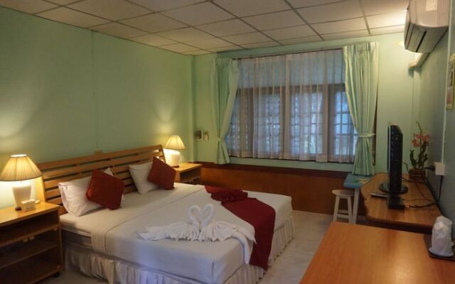Confort Airport Hotel