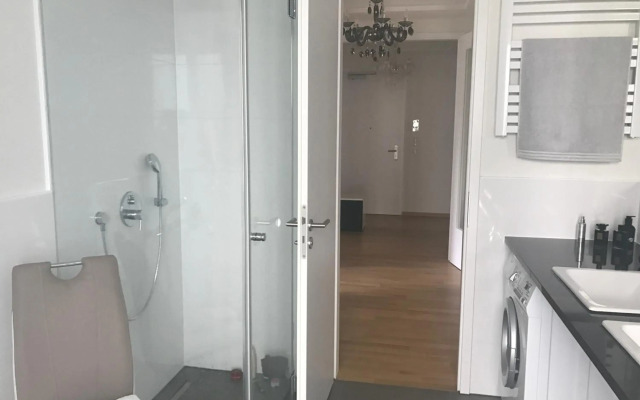 Luxury 145 m2 Apartment with Terrace