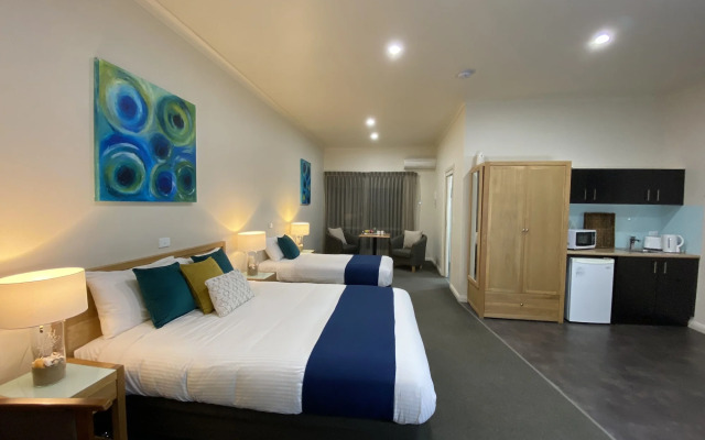 Coastal Waters Motor Inn