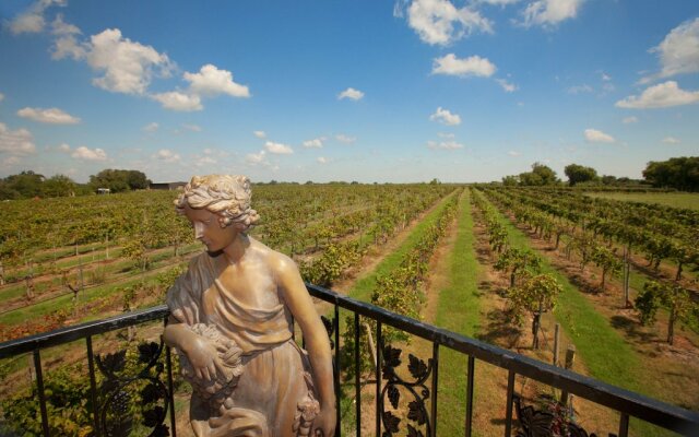 Holiday Inn Express & Suites Bryan - College Station by IHG