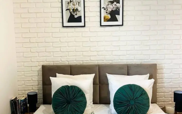 Lumina modern 3-rooms family apart