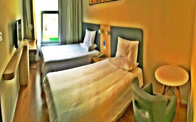 Hanting Hotel Qingdao Electronic Information City