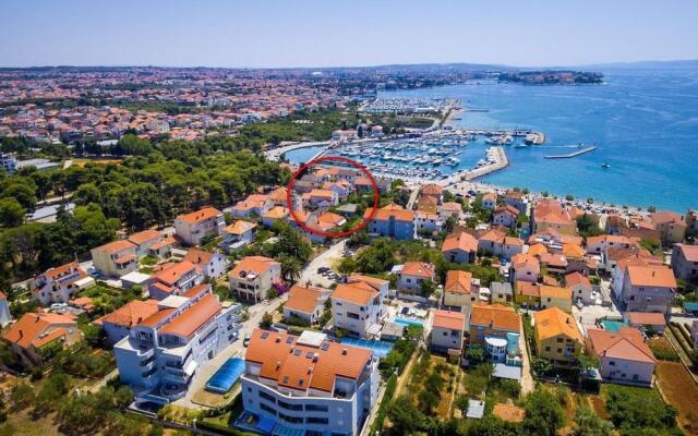 Amazing Sea View And Very Close To Sandy Beach