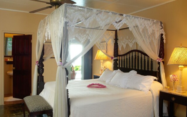 Bluefields Bay Villas