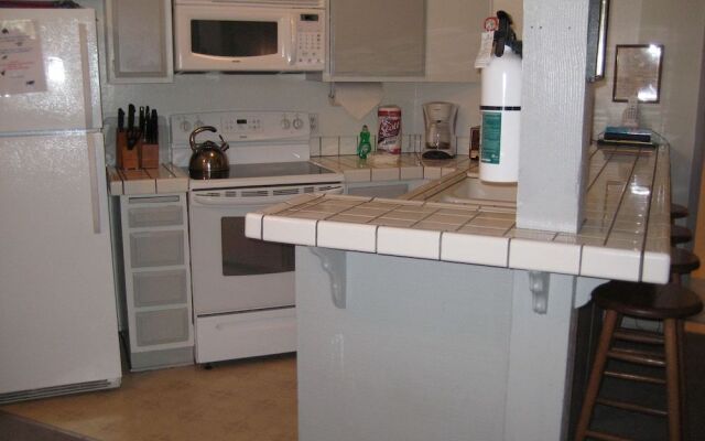 Sherwin Villas by Mammoth Res Bureau