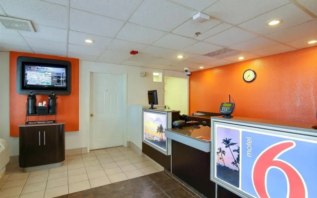 Motel 6 Ventura, CA - South