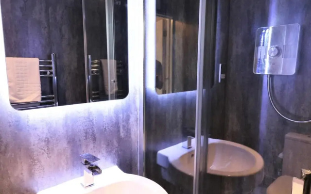 Linden House Flat 1 - Airdrie