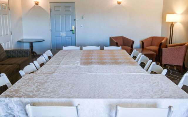 Comfort Inn Redding Near I-5