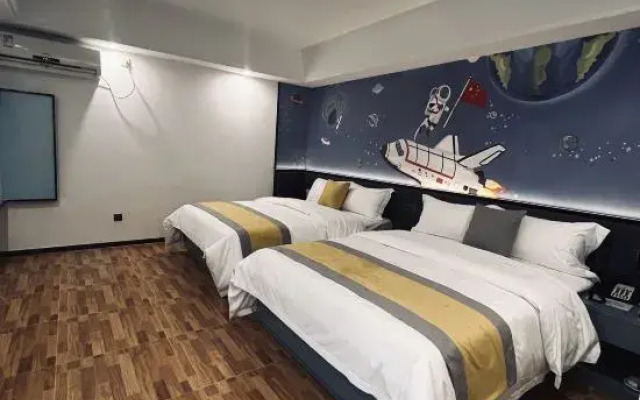 Caoxi Hot Spring Holiday Resort