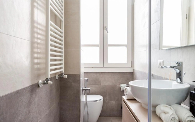 new studio apartment sauro orange