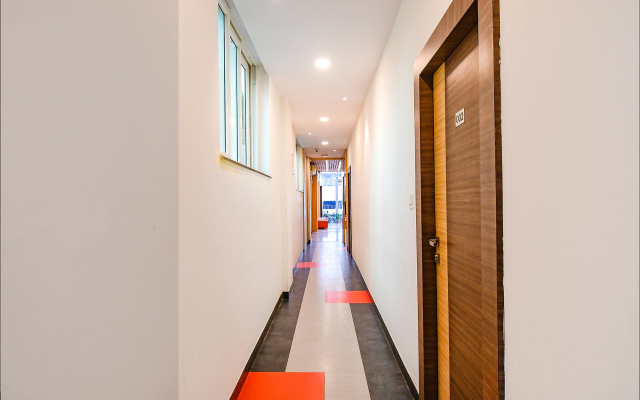 Fabhotel Kzar Select