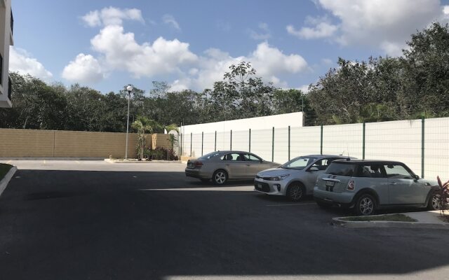 Playa Suites Apartment