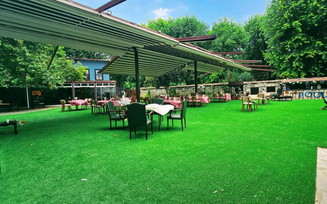 Otanti̇k Club Hotel & Spa
