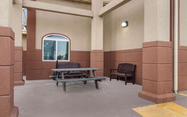 Econo Lodge Scottsbluff