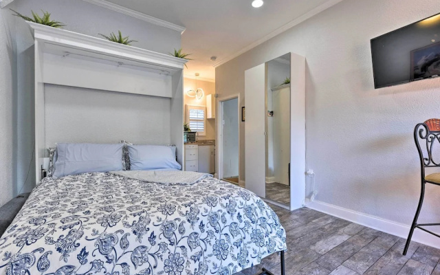 Cozy Jacksonville Studio - 10 Miles to Downtown!
