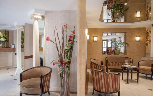 Beaugrenelle Tour Eiffel