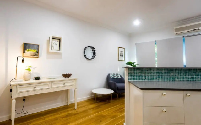 Lovely Shenton Park Townhouse