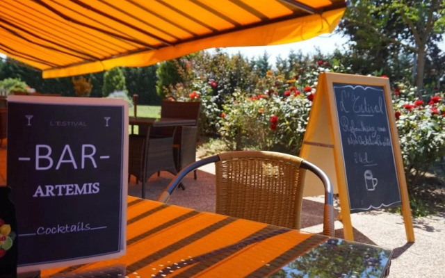 Artémis Hôtel & Spa Bistro Coquet