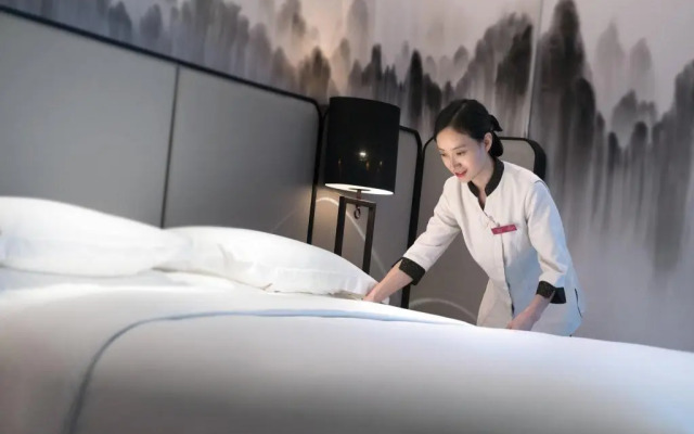 Crowne Plaza Baoji City Center