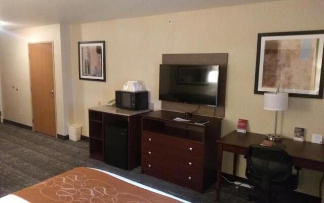 Comfort Suites At Royal Ridges Ripon