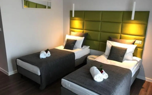 Premium Apartment - Chopin AirPort
