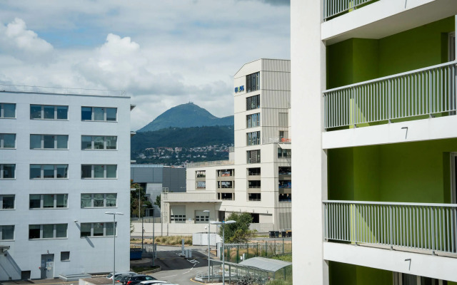Quality Suites Clermont-Ferrand Stadium
