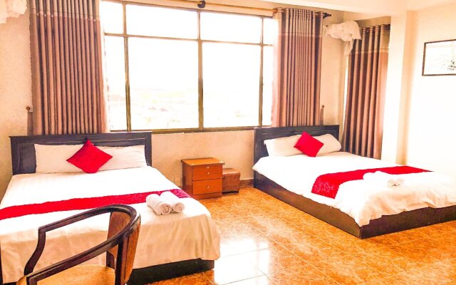 Hai Quyen Thien Cu Hotel
