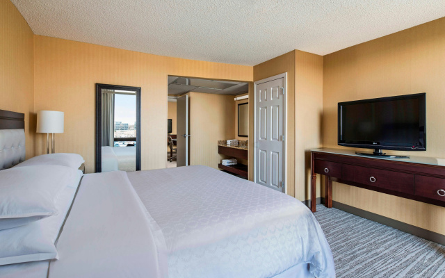 Sheraton West Des Moines Hotel
