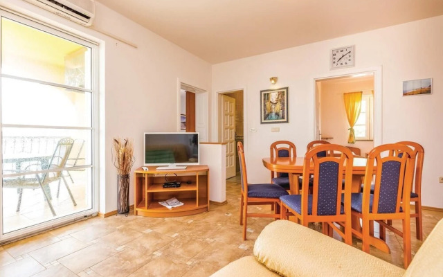 Nice Home in Banjol With Wifi and 2 Bedrooms