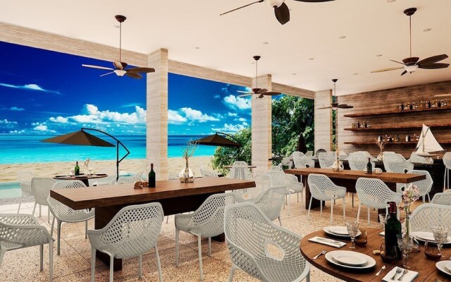 Paraiso Maya Luxury Resort