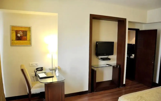 Oyo 3845 Linear Inn